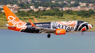 Vision Air (SkyUp Airlines) ER-SMA Boeing 737-75C