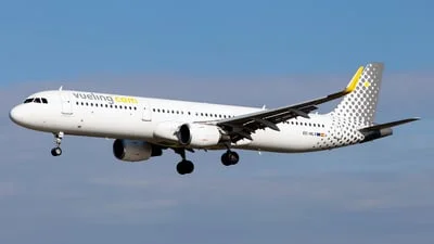 Vueling EC-NLV Airbus A321-211