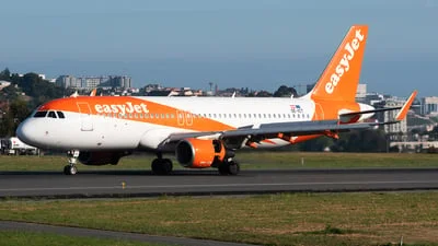 easyJet Europe OE-ICT Airbus A320-214