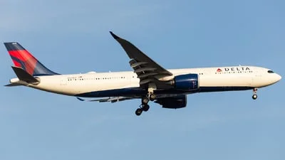 Delta Air Lines N410DZ Airbus A330-941