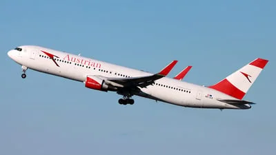 Austrian Airlines OE-LAZ Boeing 767-3Z9(ER)