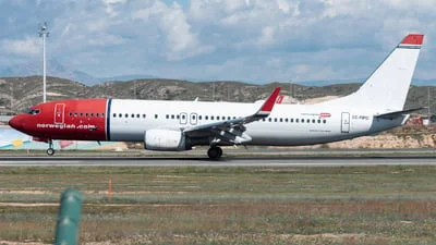 Norwegian SE-RPD Boeing 737-8JP
