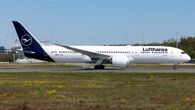 Lufthansa D-ABPF Boeing 787-9 Dreamliner