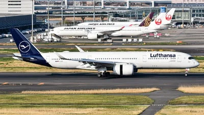 Lufthansa D-AIXV Airbus A350-941