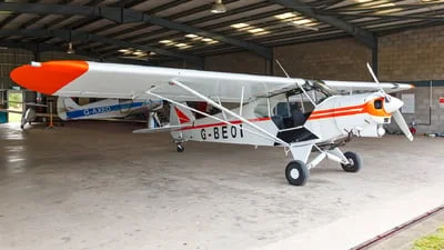 Southdown Gliding Club G-BEOI Piper PA-18-150 Super Cub