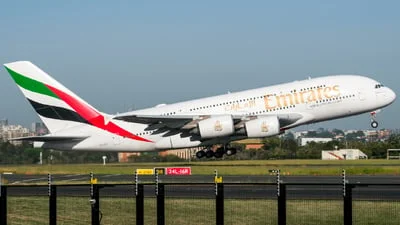 Emirates A6-EUU Airbus A380-842