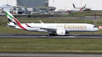 Emirates A6-EXT Airbus A350-941