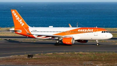 easyJet G-EZWU Airbus A320-214