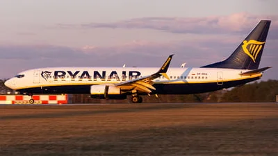 Ryanair (Buzz) SP-RSA Boeing 737-8AS