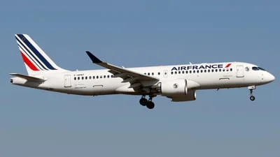 Air France F-HPNT Airbus A220-371