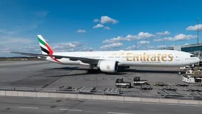 Emirates A6-ENM Boeing 777-31HER