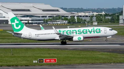 Transavia France F-HUYL Boeing 737-86N