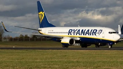 Ryanair EI-GJT Boeing 737-8AS