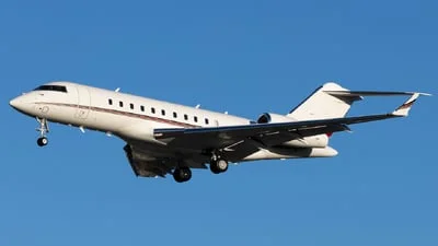 NetJets Aviation N135QS Bombardier BD-700-1A11 Global 5500