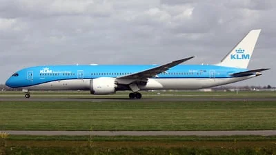 KLM Royal Dutch Airlines PH-BHC Boeing 787-9 Dreamliner