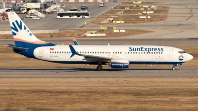 SunExpress TC-SEY Boeing 737-8HC