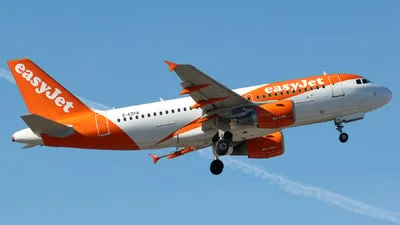 easyJet G-EZFR Airbus A319-111