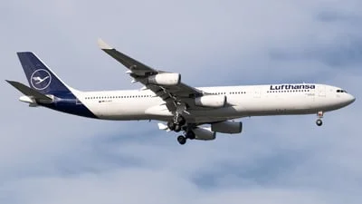 Lufthansa D-AIFF Airbus A340-313X