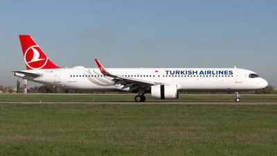 Turkish Airlines TC-LPM Airbus A321-271NX