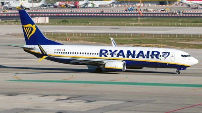 Ryanair EI-DWA Boeing 737-8AS