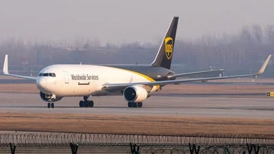 United Parcel Service (UPS) N305UP Boeing 767-34AF(ER)