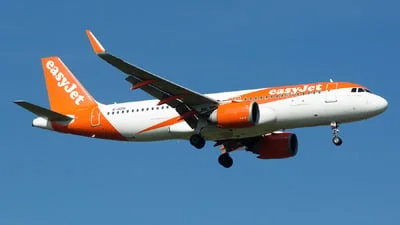 easyJet G-UZHI Airbus A320-251N