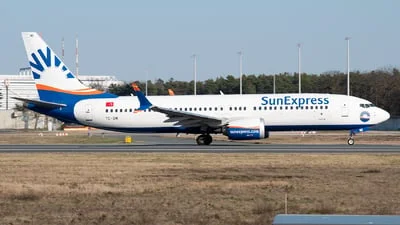SunExpress TC-SMI Boeing 737-8 MAX
