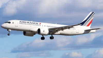 Air France F-HPNV Airbus A220-371
