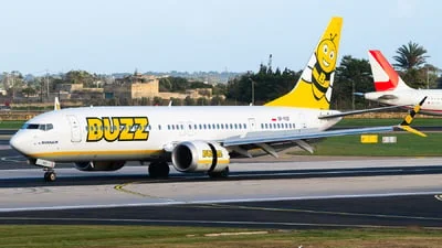 Buzz SP-RZF Boeing 737-8-200 MAX