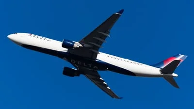 Delta Air Lines N816NW Airbus A330-323