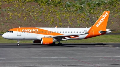 easyJet G-EJCO Airbus A320-214