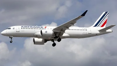 Air France F-HZUQ Airbus A220-371