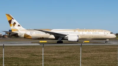 Etihad Airways A6-BLQ Boeing 787-9 Dreamliner