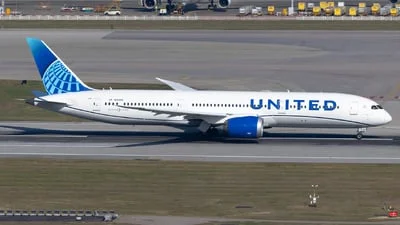 United Airlines N26966 Boeing 787-9 Dreamliner