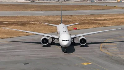 Singapore Airlines 9V-SWW Boeing 777-312ER
