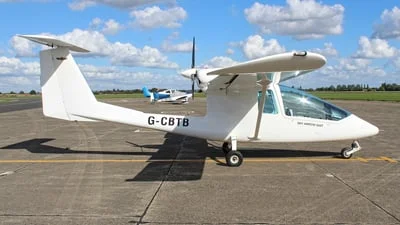 Private G-CBTB Iniziative Industriali Italiane Sky Arrow 650T