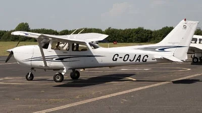 Private G-OJAG Cessna 172S Skyhawk SP