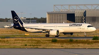 Lufthansa D-AIEN Airbus A321-271NX