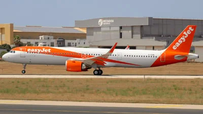easyJet G-ZXIE Airbus A321-251NX