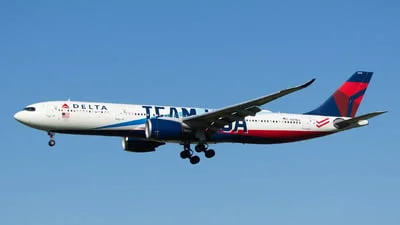 Delta Air Lines N411DX Airbus A330-941