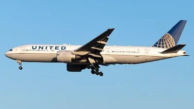 United Airlines N78009 Boeing 777-224(ER)