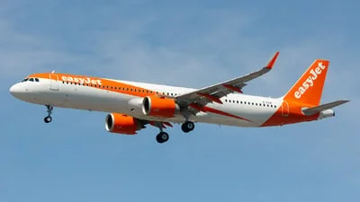 easyJet G-ZXIF Airbus A321-251NX