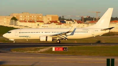 Norwegian LN-NGD Boeing 737-8JP