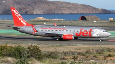 Jet2.com G-GDFY Boeing 737-86Q