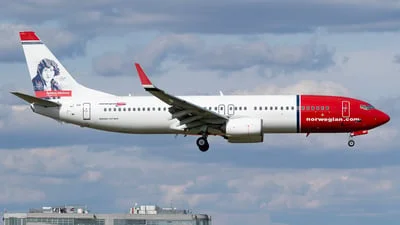 Norwegian LN-NIP Boeing 737-86N