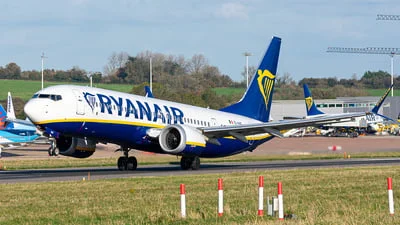 Ryanair EI-HAT Boeing 737-8-200 MAX