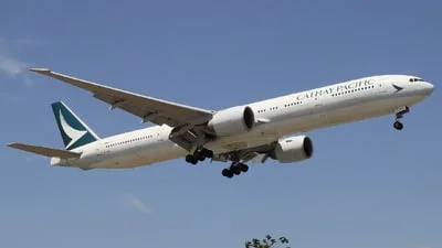Cathay Pacific Airways B-HNR Boeing 777-367ER