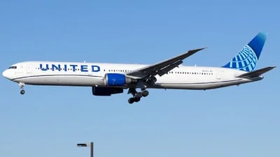 United Airlines N66056 Boeing 767-424(ER)
