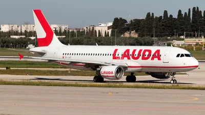 Lauda Europe 9H-LMT Airbus A320-214