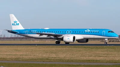 KLM Cityhopper PH-NXV Embraer ERJ-190-400STD
